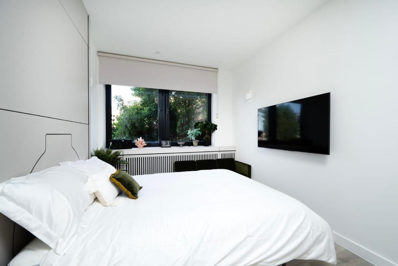 Apartment Dandi On The Hill West London *